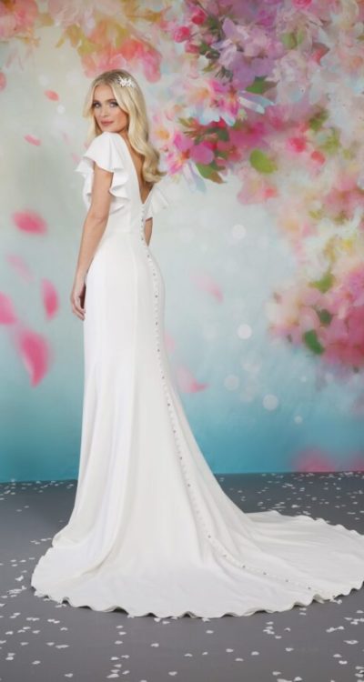 EBBL304_B-Ivory-scaled-1-620x907